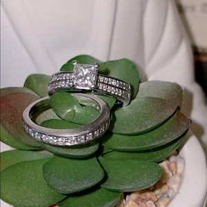 Selling my wedding bands!